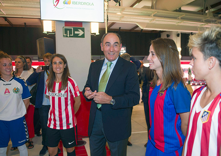 Foto Iberdrola refuerza su compromiso con el fútbol femenino para las seis próximas temporadas.